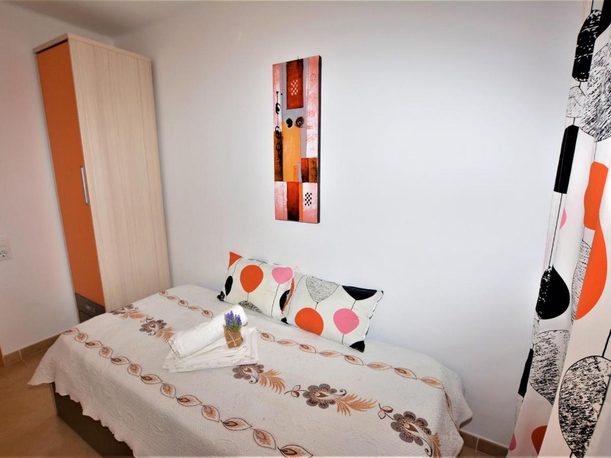 Villa Service - Suissa 2 Calafell Extérieur photo